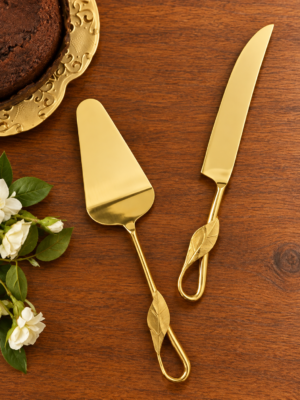 Leaf Design cake server and Knife